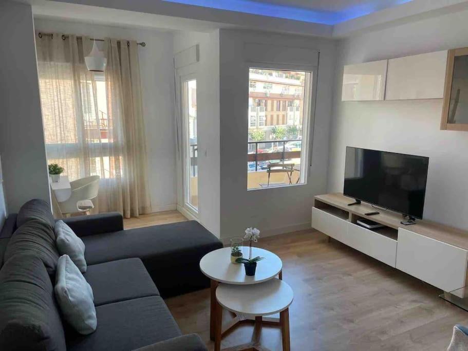 Victoria'S Apartment Boutique Малага Екстериор снимка